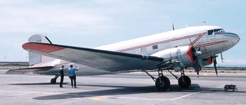 DC-3, N100ZZ, Oakland International Airport, August 6, 1973