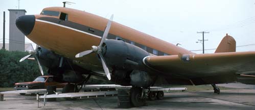 Unidentified DC-3, Camarillo Airport, December 7, 1981