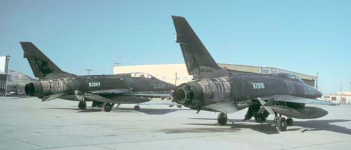 North American F-100D, N2011U and F-100F, N2011V at Mojave on August 13, 1989