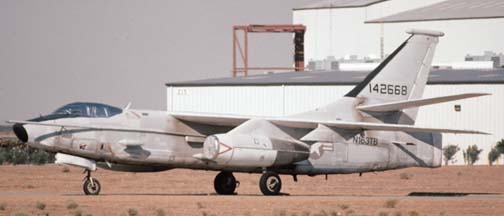 Douglas ERA-3B Skywarrior, N163TB stored at Mojave on July 27, 1997