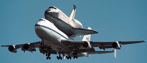 747-SCA, N905NA delivers Space Shuttle Columbia to Palmdale on September 25, 1999