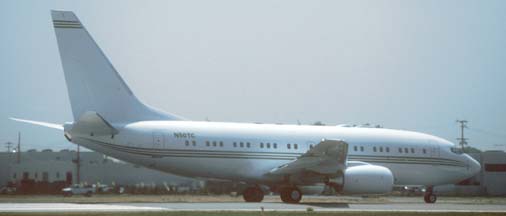 Boeing 737-72T, N50TC