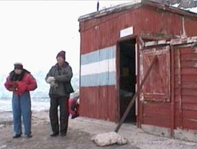 Argentine Refugio Hut at Andvord Bay