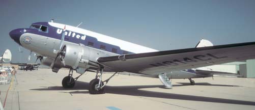 Douglas DC-3, N814CL, Camarillo Airport, August 25, 2001
