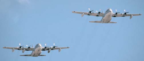Lockheed KC-130T Hercules, 164999 of VMGR-234 and KC-130F, 149795 of VMGR-352