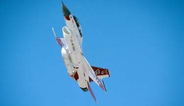 General Dynamics F-16B Block15AM OCU Fighting Falcon, 90-0952 of the 412th TW