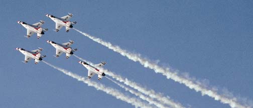 General Dynamics F-16 Fighting Falcons of the U. S. Air Force Thunderbirds