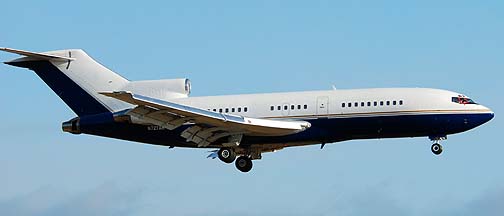 Classic Designs of Tampa Bay Boeing 727-21, N727PX, July 31, 2007