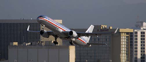 American Boeing 757-223 N604AA