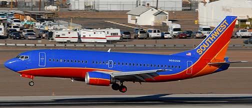 Southwest Boeing 737-301 N660SW, Phoenix, December 27, 2007