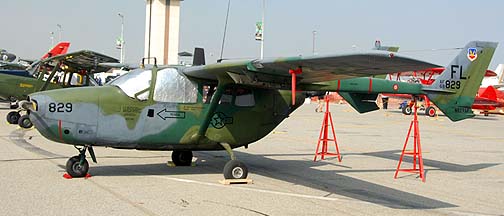 Cessna O-2 Super Skymaster N829AF