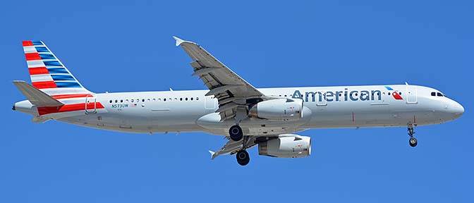 American Airbus A321-231 N573UW, Phoenix Sky Harbor, September 18, 2017