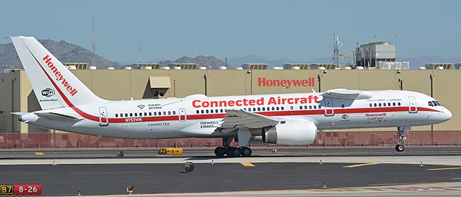 Honeywell Boeing 757-225 N757HW at Phoenix Sky Harbor, September 30, 2017